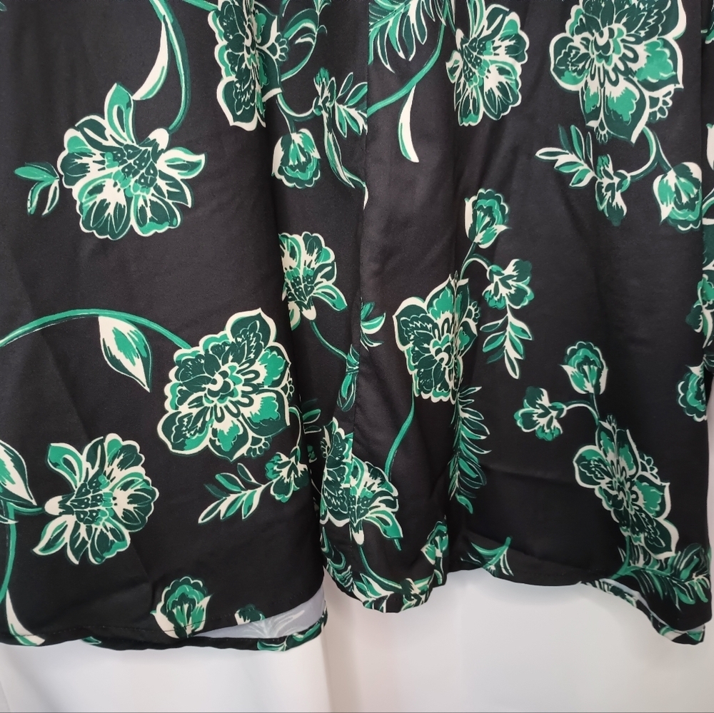 Catherines 3X Button Front Blouse Top Kelly Green Floral Satin Peasant - Picture 7 of 13